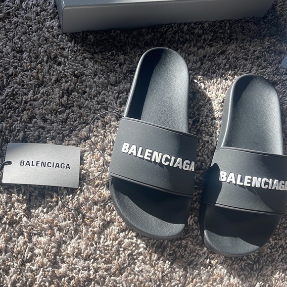 Balenciaga pool slides - Picture 3 of 5